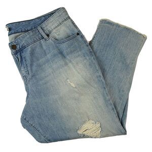 Torrid Boyfriend Jeans 22 Stretch Distressed Light